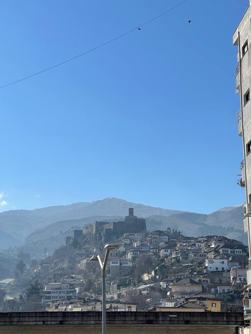 Bora Hotel Gjirokastër 外观 照片