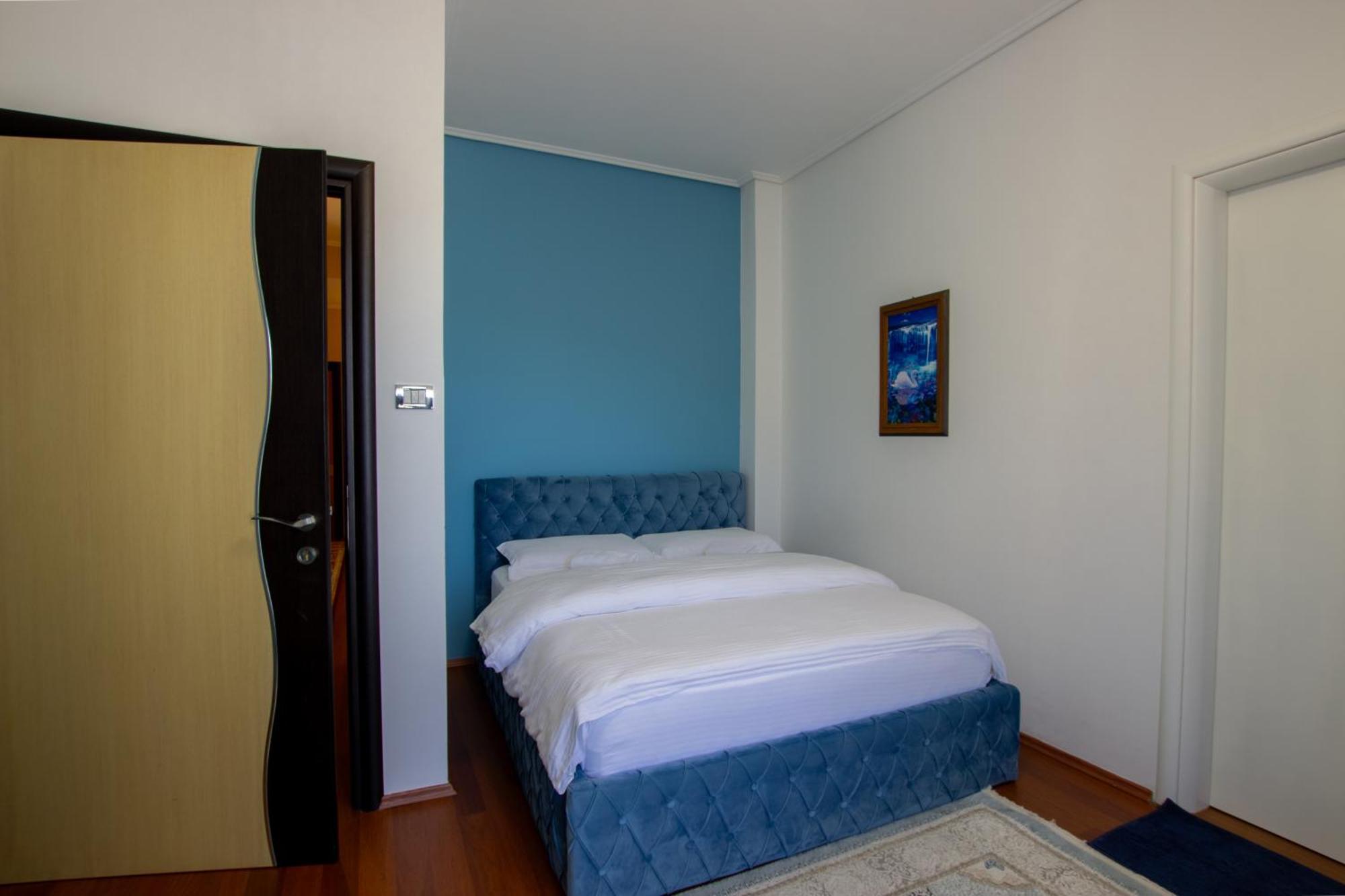 Bora Hotel Gjirokastër 外观 照片